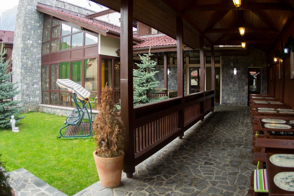 Pension Casa Sara Buşteni Exterior foto