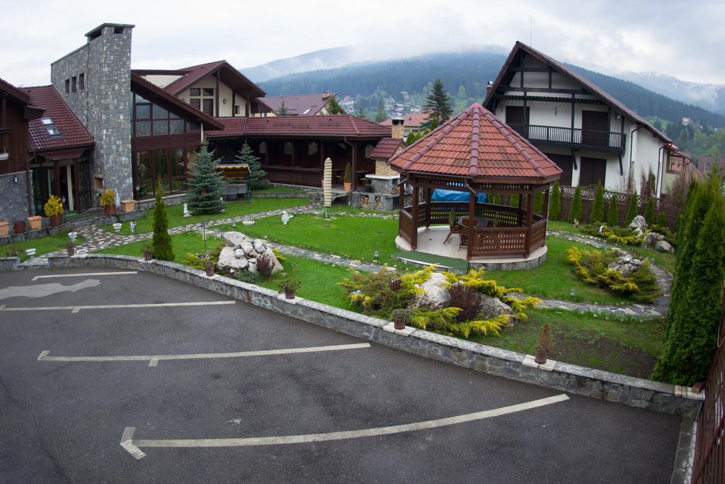Pension Casa Sara Buşteni Exterior foto